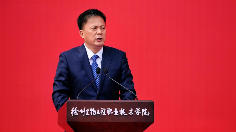 张军.jpg 张军.jpg