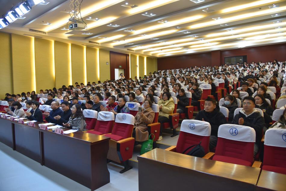 DSC_2743.JPG DSC_2743.JPG