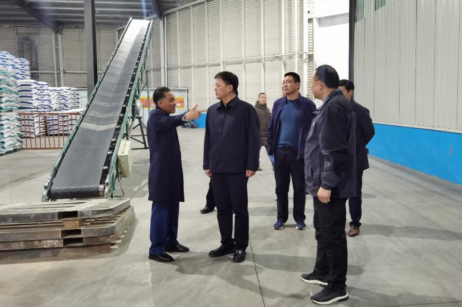 121202.jpg 121202.jpg