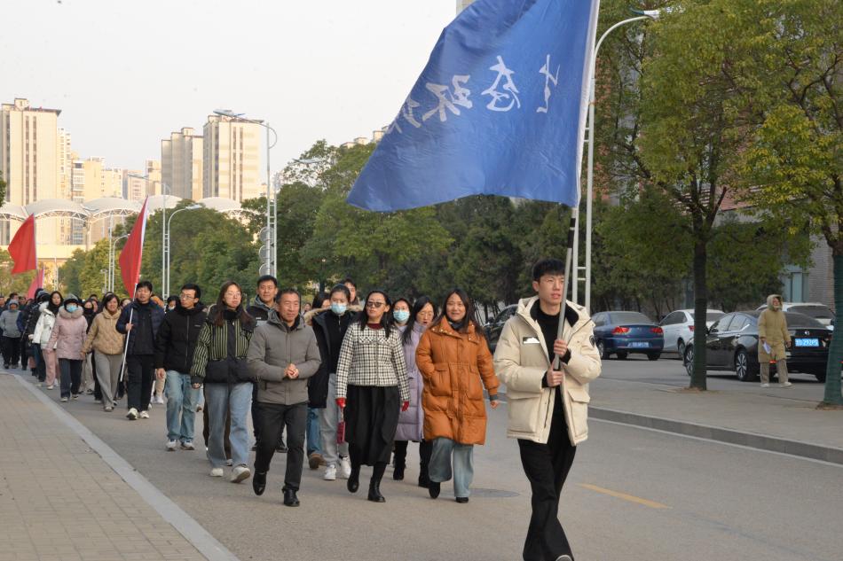 610_9812.JPG 610_9812.JPG