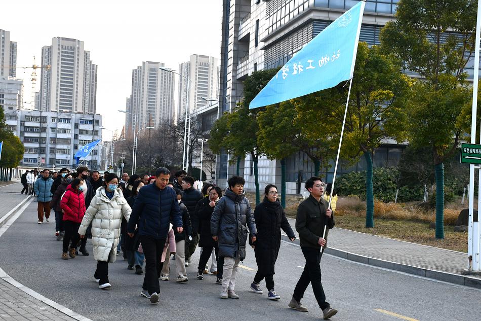 DSC_2251.JPG DSC_2251.JPG